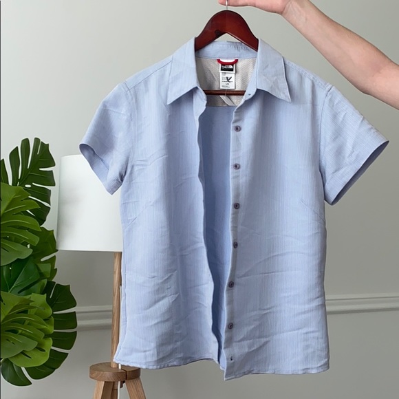 North Face Short Sleeve Button Up - Picture 3 of 3